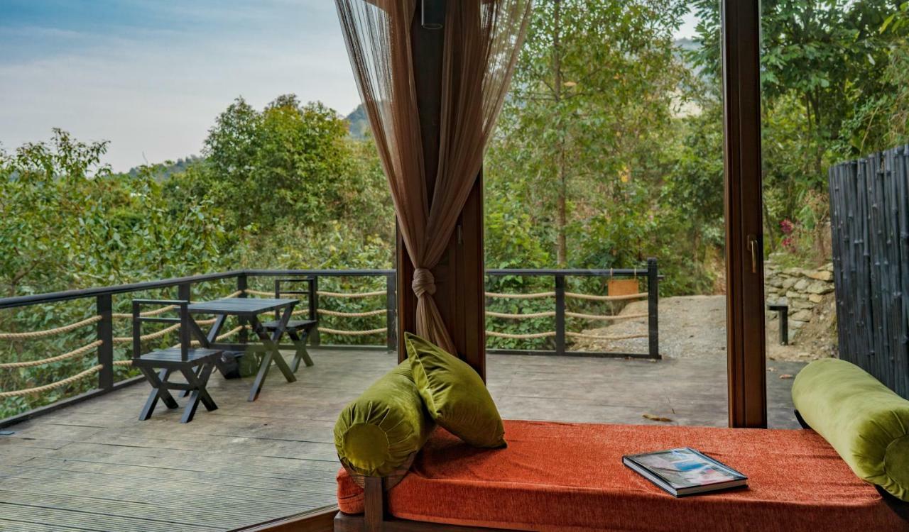 The Pavilions Himalayas Lake View Pokhara Eksteriør billede