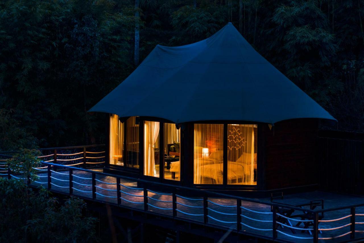 The Pavilions Himalayas Lake View Pokhara Eksteriør billede